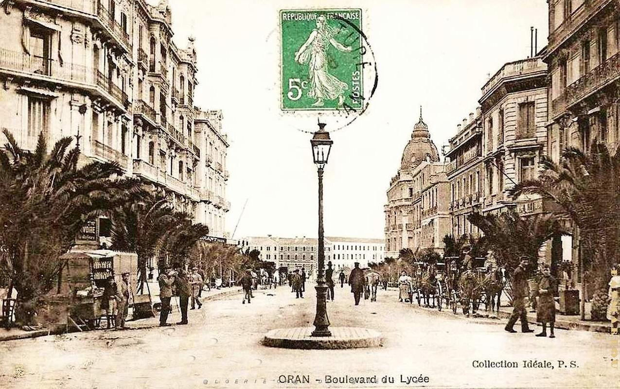 BG a- 012- Bd Gallieni.jpg